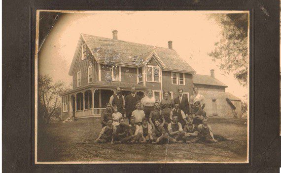 Dakeyne-Farm-house-1912